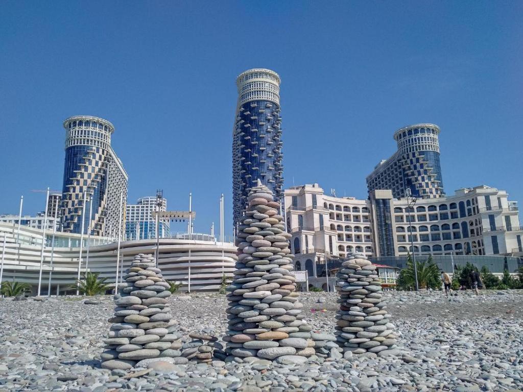 باتومي Apartment On Sherif Khimshiashvili Street 15B المظهر الخارجي الصورة