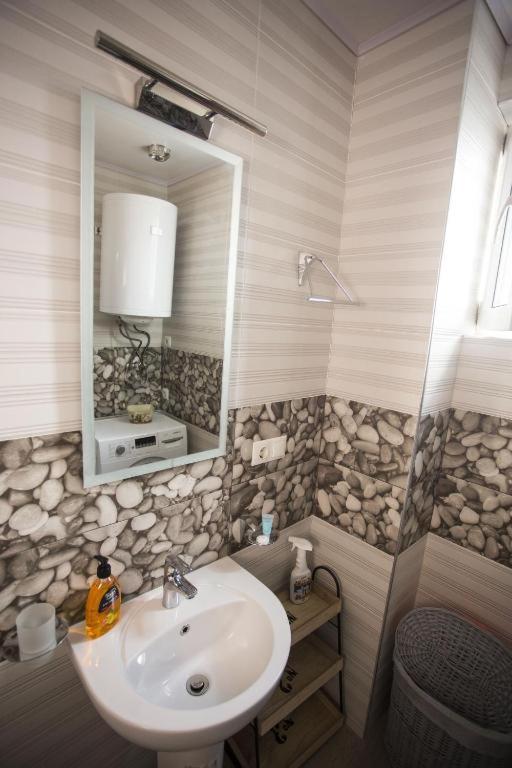باتومي Apartment On Sherif Khimshiashvili Street 15B المظهر الخارجي الصورة