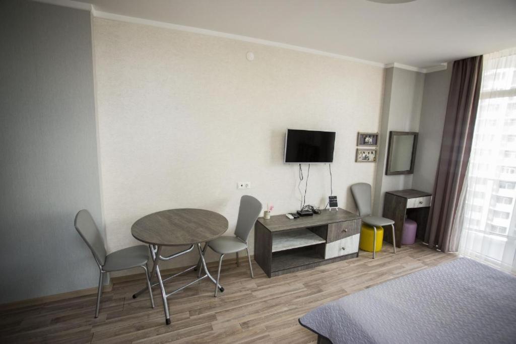 باتومي Apartment On Sherif Khimshiashvili Street 15B المظهر الخارجي الصورة