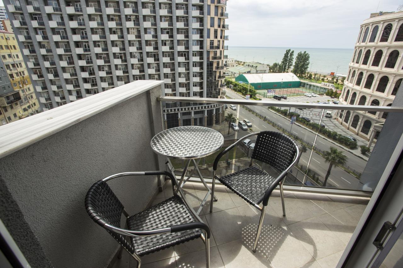 باتومي Apartment On Sherif Khimshiashvili Street 15B المظهر الخارجي الصورة
