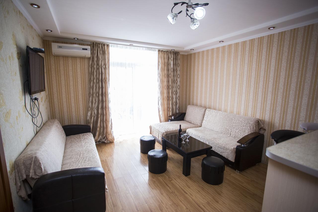 باتومي Apartment On Sherif Khimshiashvili Street 15B المظهر الخارجي الصورة